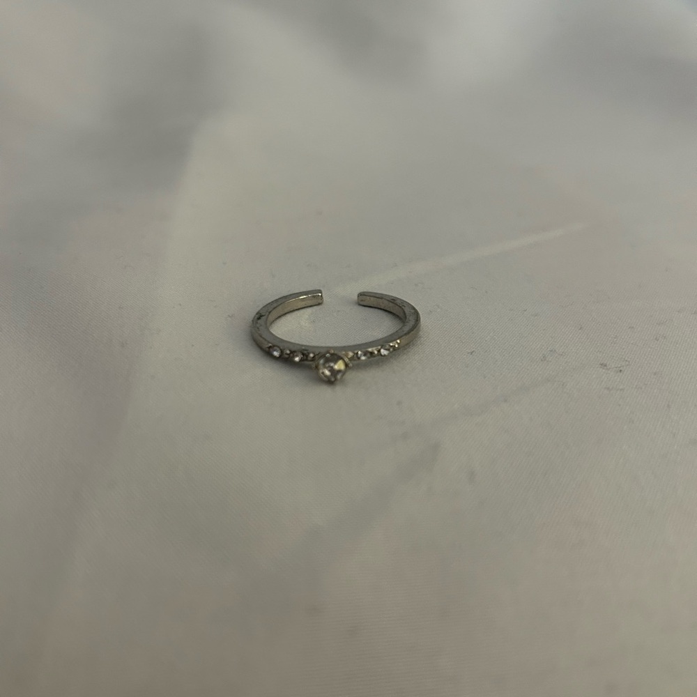 Silver rhinestone ring